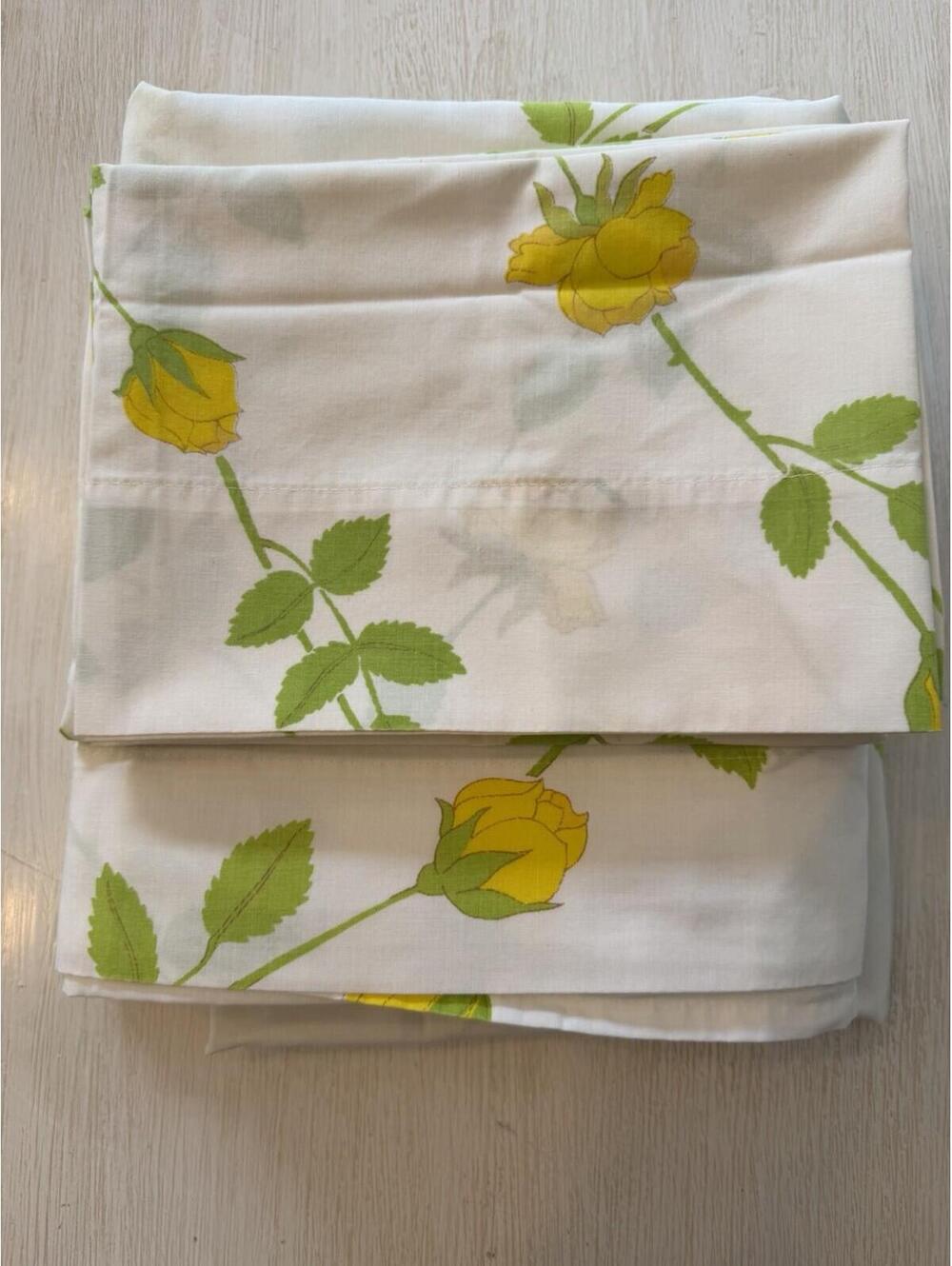 Vintage Wamsutta “Dior Rose” Christian Dior Yellow Roses 4pc  Set Double RARE